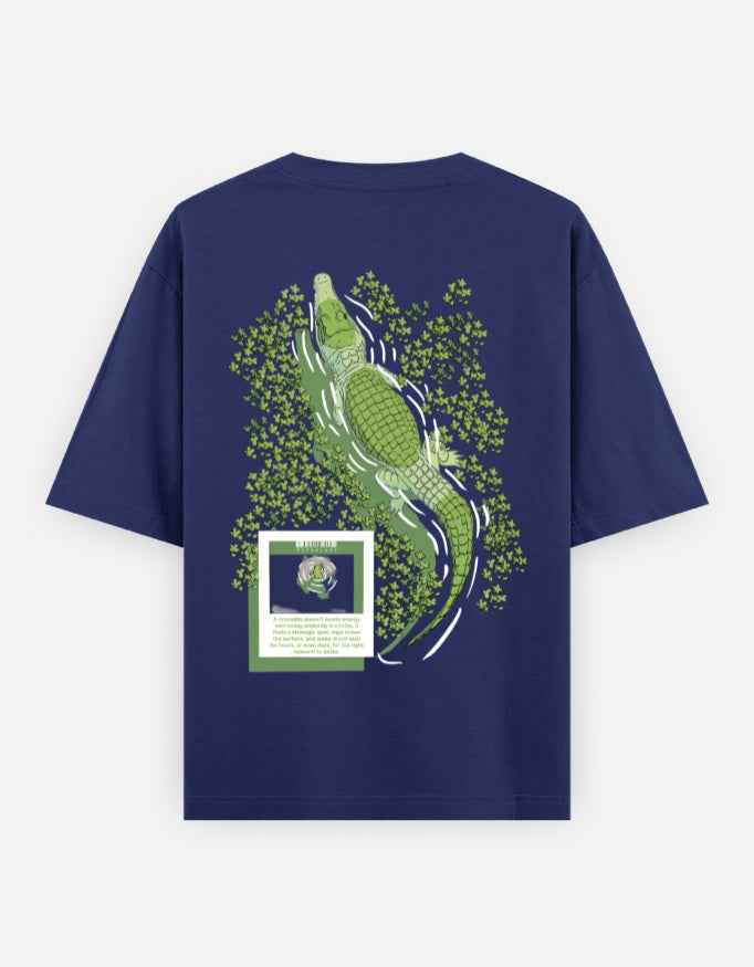 Crocodile Calm - Unisex Oversized Classic T-Shirt