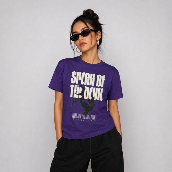 Speaks Devil - Regular Fit T-shirt