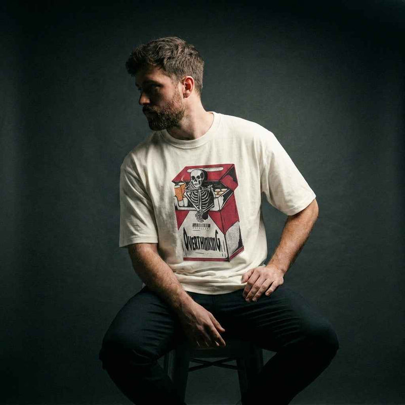 Overthinking - Regular T-shirt