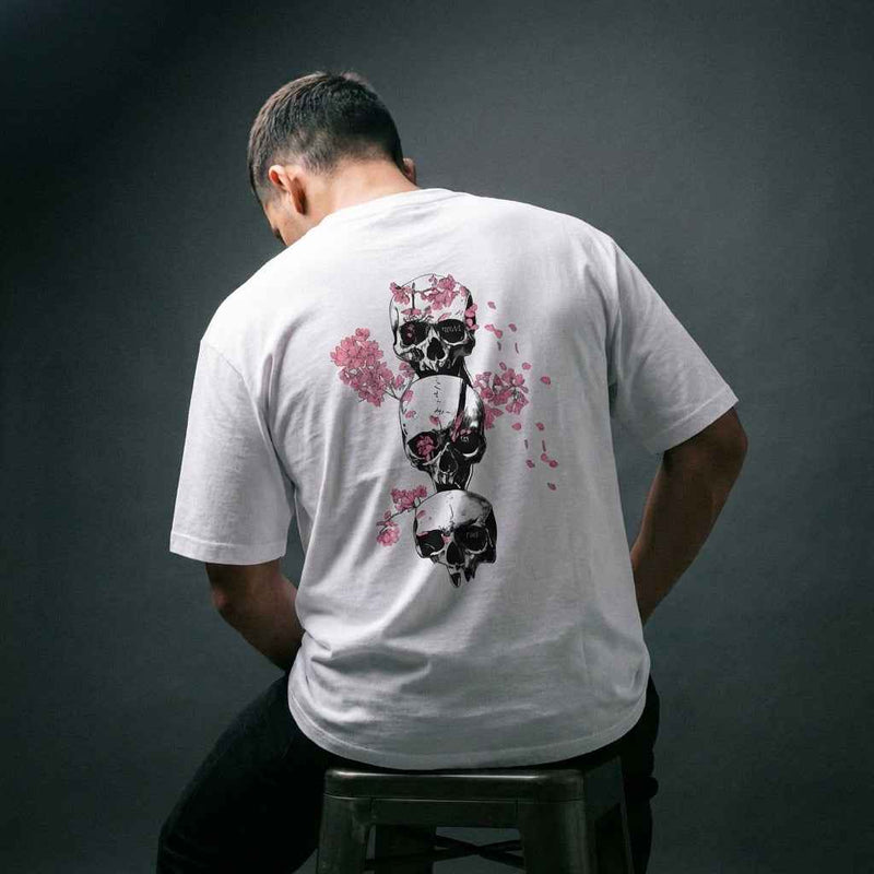 Skull Spring Oversized Tee - Trendy Graphic T-Shirt for Ultimate Comfort